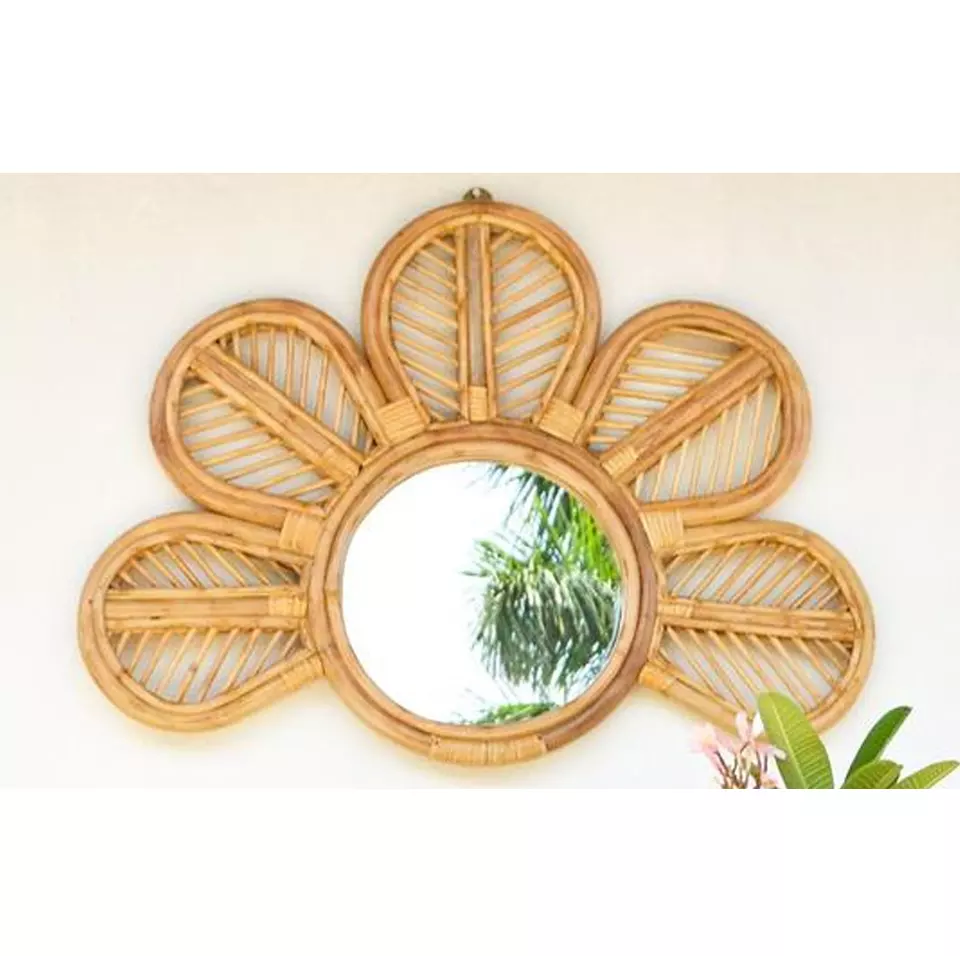 Best selling Fashionable wall hanging rattan mirror from Viet Nam Wall Decor High Quality