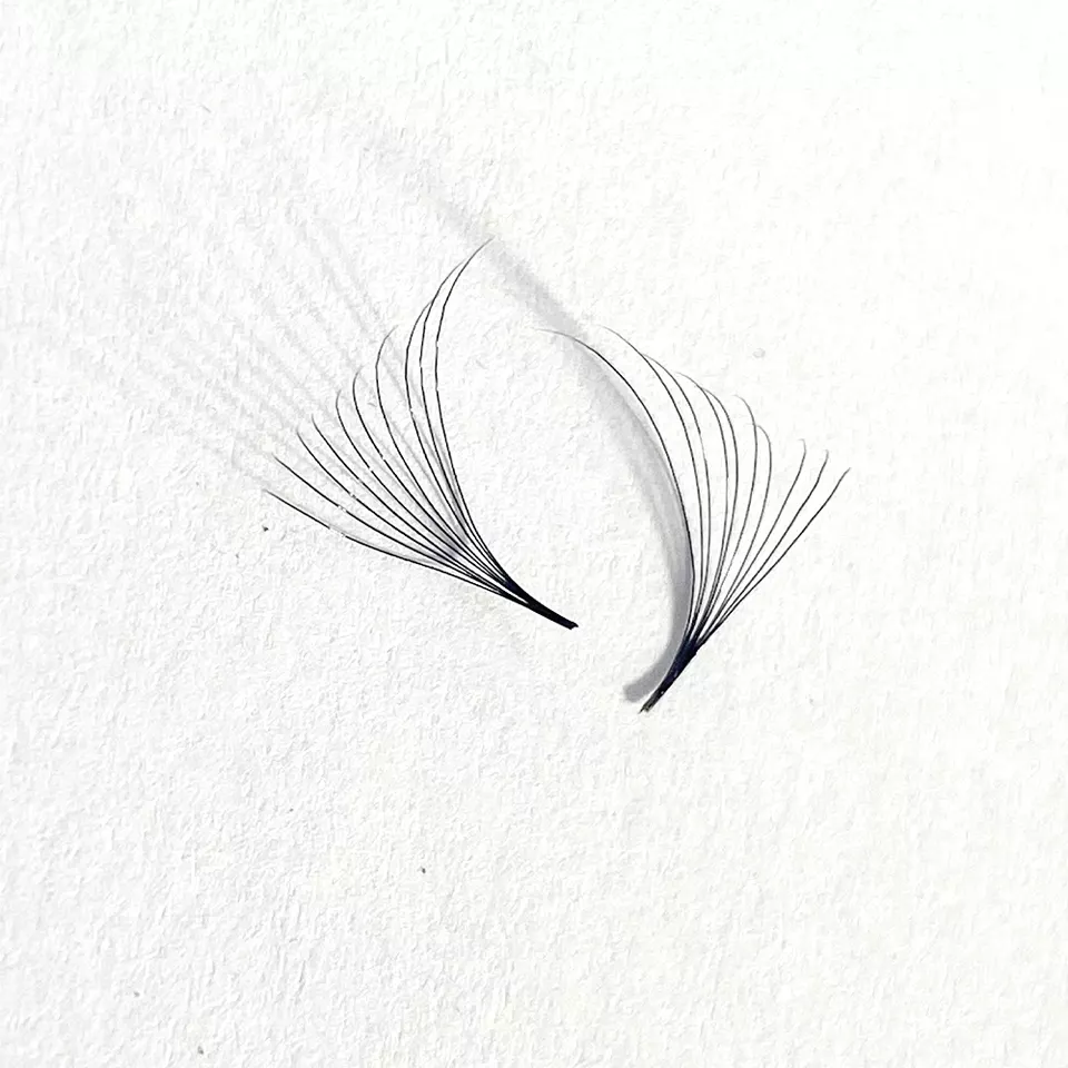 High Quality 10D pre-made eyelash nice fans made in Vietnam