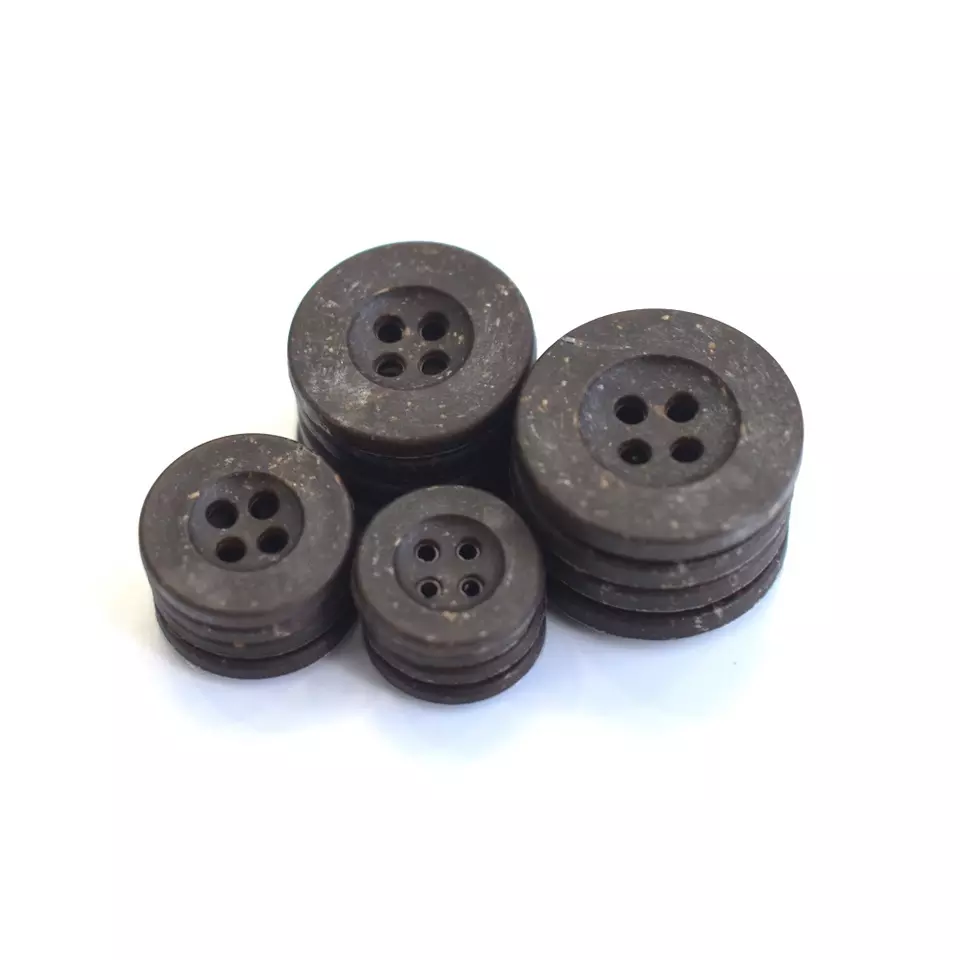 Good quality 13mm 15mm 18mm 20mm shirt accessories Button Bio Coffee eco-friendly resin for shirt clothing accessories
