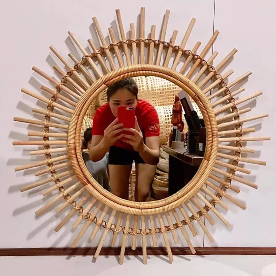 Decorative Sun Shaped rattan mirror for home/Rattan mirror made in VietNam Cheap 2022