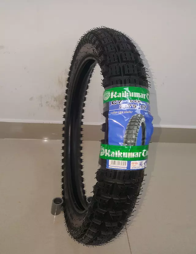 SCOOTER MOTORCYCLE TIRE, BEST SELLER FROM VIET NAM