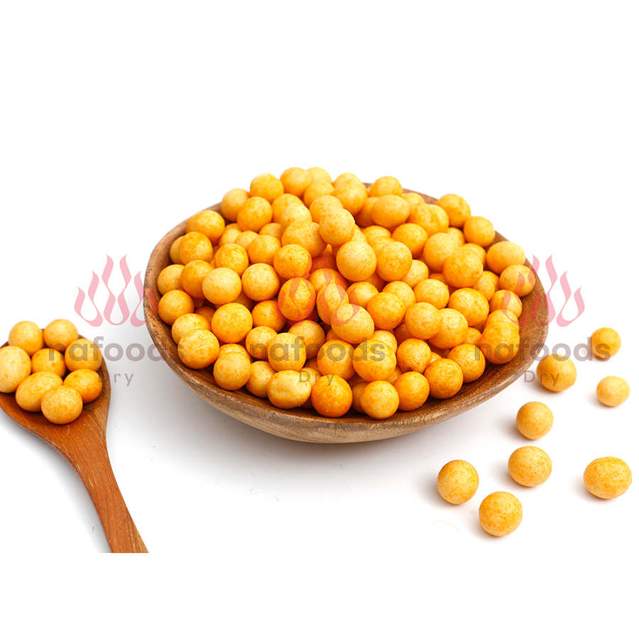 Peanut coated with cheese