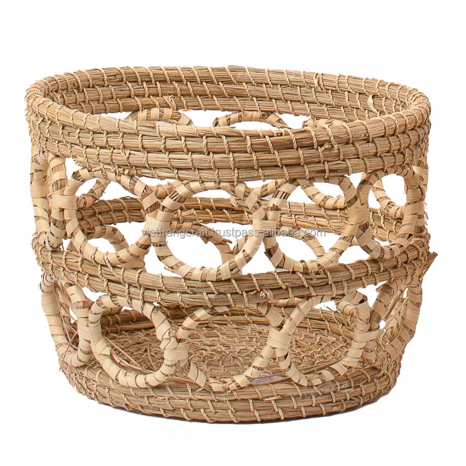 Gardening Accessories Seagrass and Palm Leaf Planter Basket for Indoor and Outdoor Flower Pot Wicker Planter Decoration