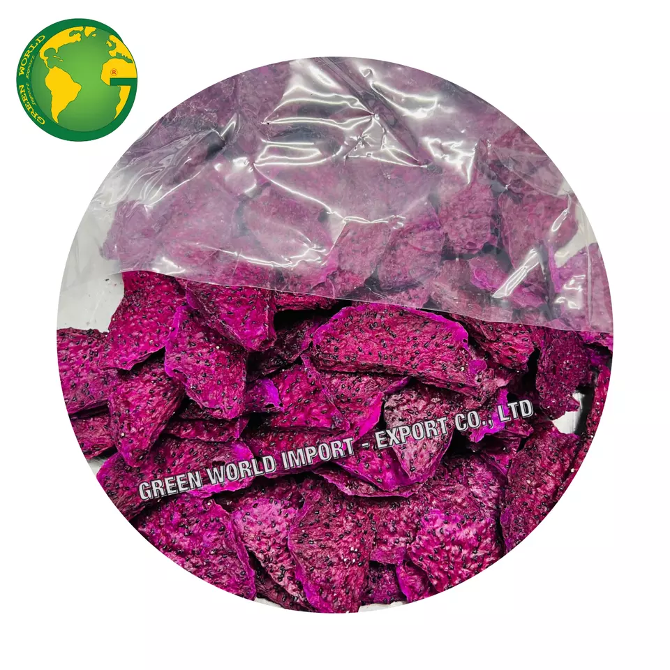 CRISPY DRIED DRAGON FRUIT WITH HIGH QUALITY AND COMPETITIVE PRICE - SNACK GOOD FOR HEALTH - FROM BEST PITAYA