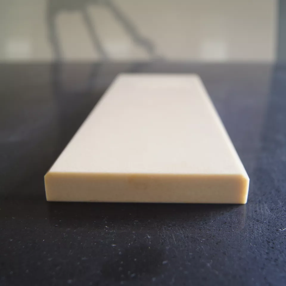 LQ-410 Cream Beige Quartz Threshold Quartz Window Sills Slab Prefabricated Yellow Sand Modern Stone Prefabs