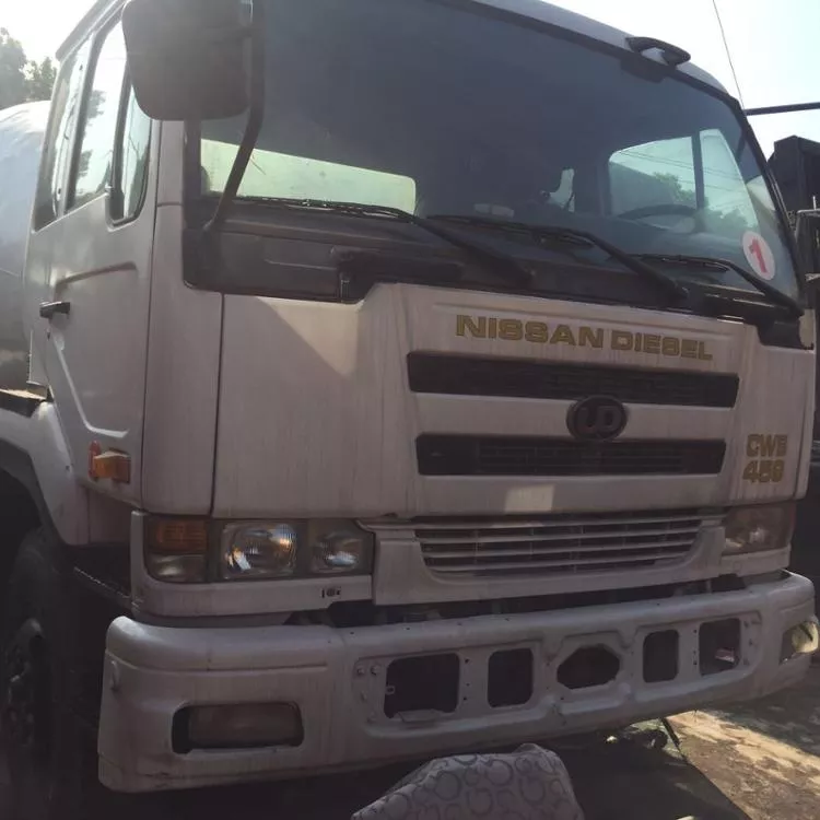 Used NISSAN Concrete Mixer Truck/Cement Machine price for sale