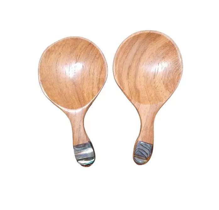 Good promotion wood and shell spoon for caviar egg tea sugar salt and pepper tea and coffee from Vietcrafts