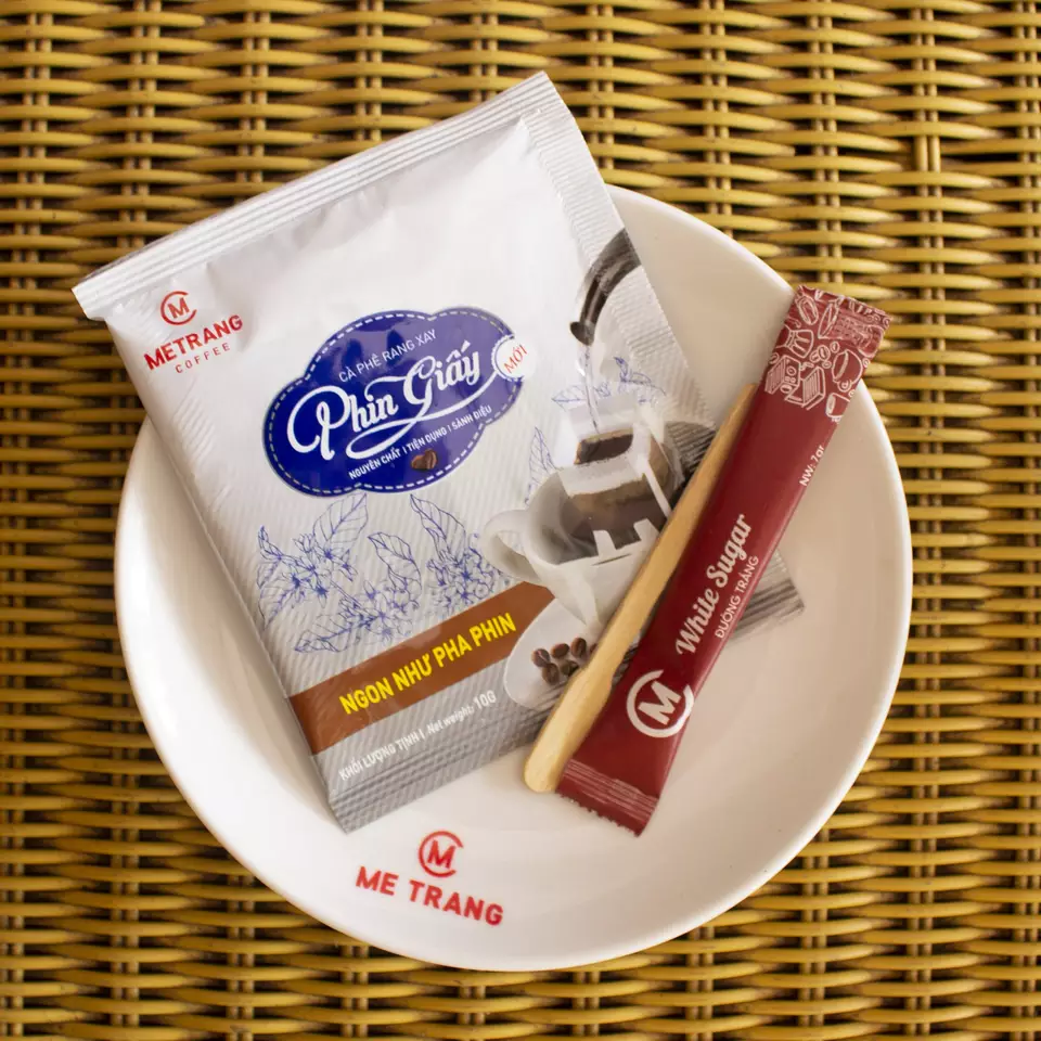 MEDIUM ROAST Dark Chocolate Box Packaging Caffeinated Sweet Taste Arabica Robusta Premium Drip Bag Coffee