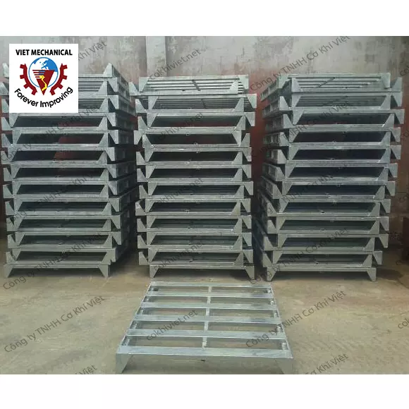 Pallets for heavy loads, Galvanized steel pallets for industrial cargo