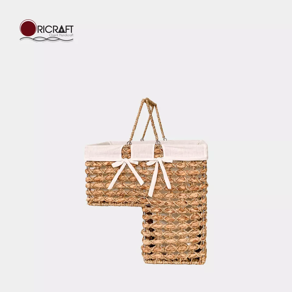 NEW BRITAIN Wholesale Water Hyacinth mix Seagrass Stair Storage Basket with Handles and Fabric Liner