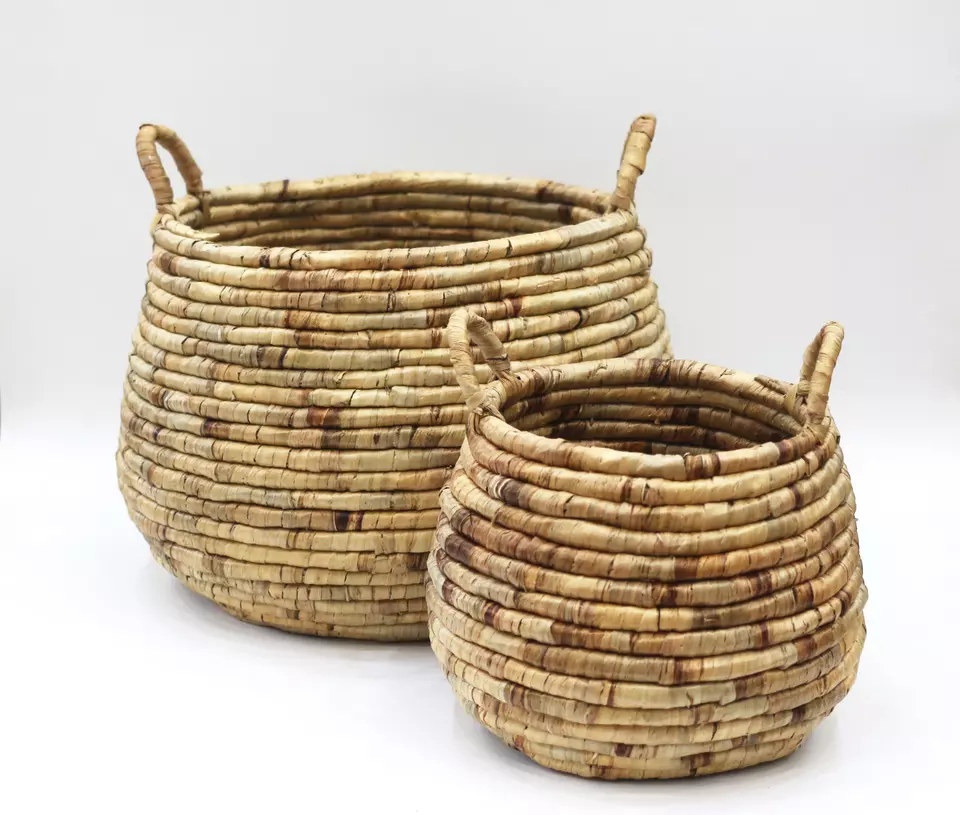 Whole sales seagrass laundry hamper basket storage basket made of natural material