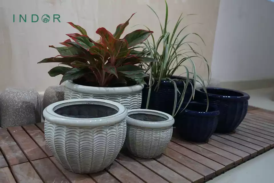 Wholesale Garden Pot Vietnam Origin Mediterranean Design Style CR06BLS3 Ceramic Flower Pots & Planters Glazed Ceramic Collection