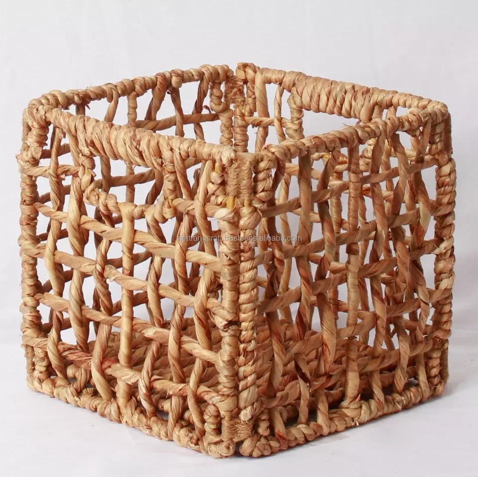 OEM/ODM Low MOQ Natural Color Handicraft Square Seagrass Foldable Basket With Metal Frame From Viet Nam