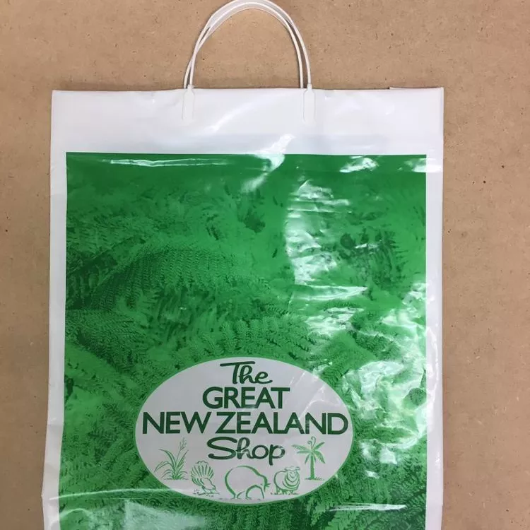 Plastic rigid handle bags/snap tote bags made in Vietnam