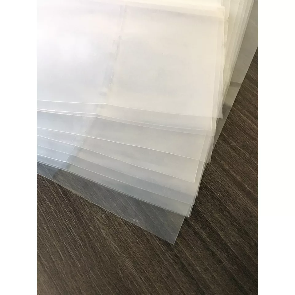 LDPE Durable and Transparent Plastic Bag for goods containing