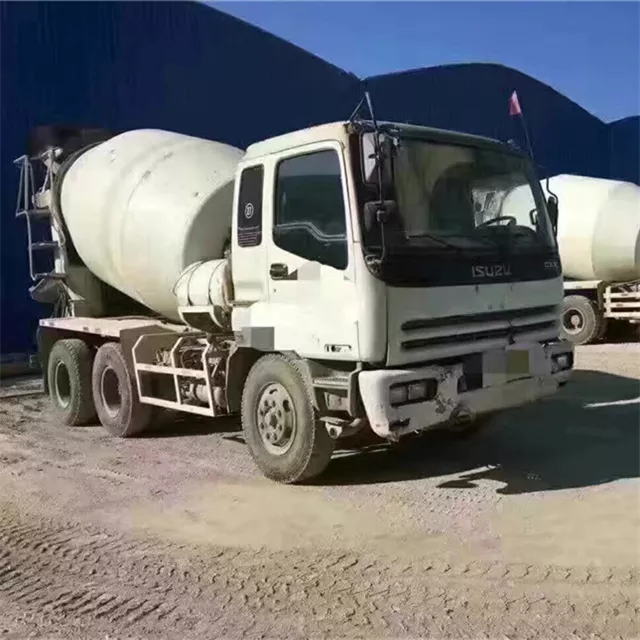 Superior condition Used Isuzu 9M3 Concrete Mixer Truck