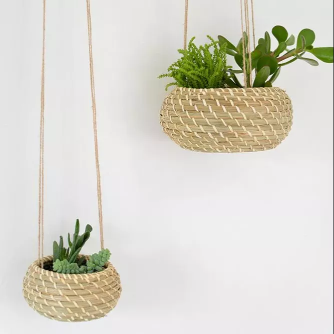 High quality Woven Flower Basket For Home Decoration 100% nature Customized Woven hanging plant pot Hot trend