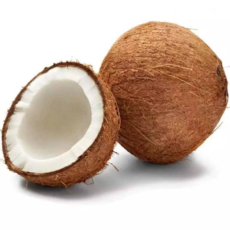 Dried Coconut From Vietnam Cheap Price Low MOQ Sweet Water Thick Meat Good Price For Export High Quality Brand