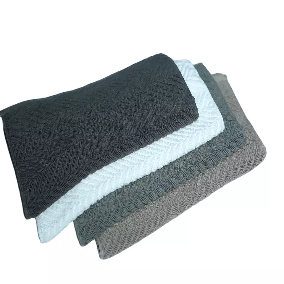 Home Decor And Utilities Items Modern 100% Cotton Knitted Good Absorbency Stripe Rectangle Foot Mat Manufactured In Vietnam