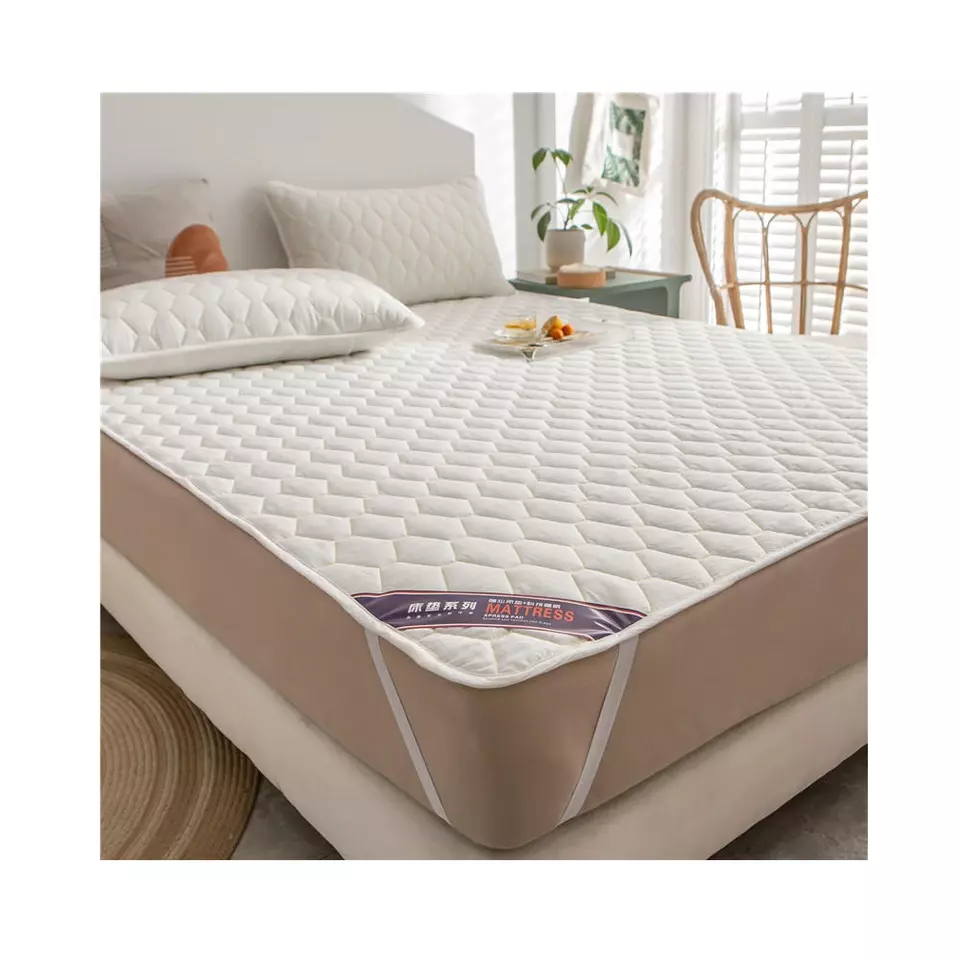 Good Quality 100% Waterproof Cotton Quilted Fitted Mattress Pad Stretches Breathable Noiseless Soft White Mattress Topper