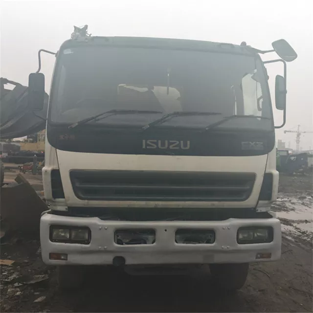 Used Isuzu 9M3 Concrete Mixer Truck in negotiable price