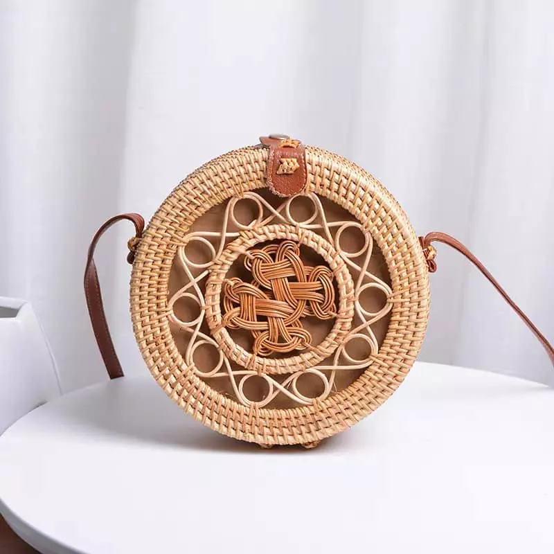 OEM Customized Vintage Eco-friendly Women Hand Bags Round Leather Sling Straw Rattan Women Bags HUNG TAM VN from Vietnam