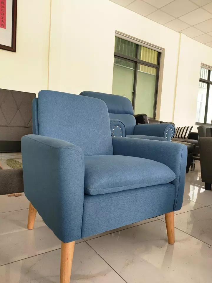 2022 New Design Modern elegent Lounge Chair Hotel Blue Relax Armchair with Button Design