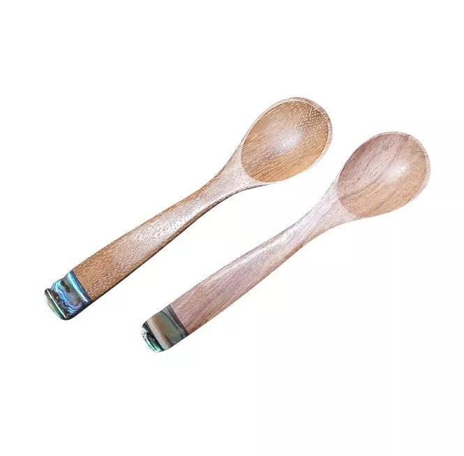 Eco friendly material wood and shell spoon for caviar egg tea sugar salt and pepper tea and coffee from Vietcrafts