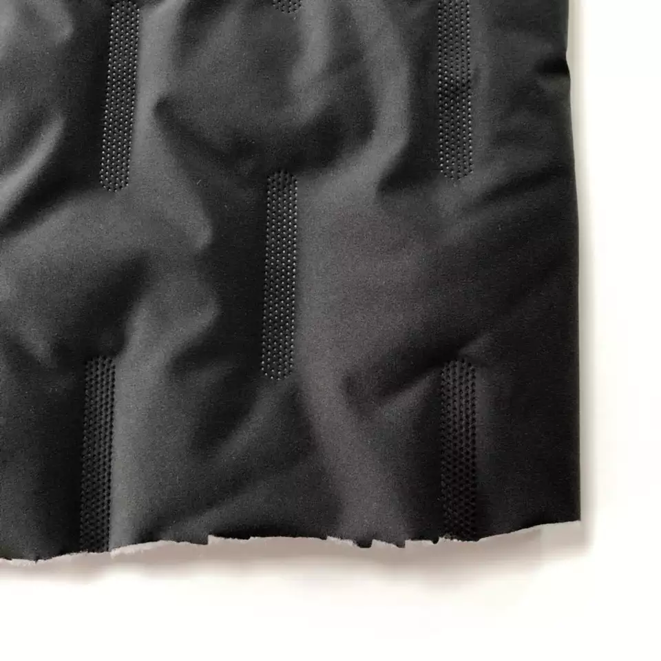 New fashion 300t polyester taffeta waterproof quilting padding quilting thermal fabric for down jacket quilts wholesale