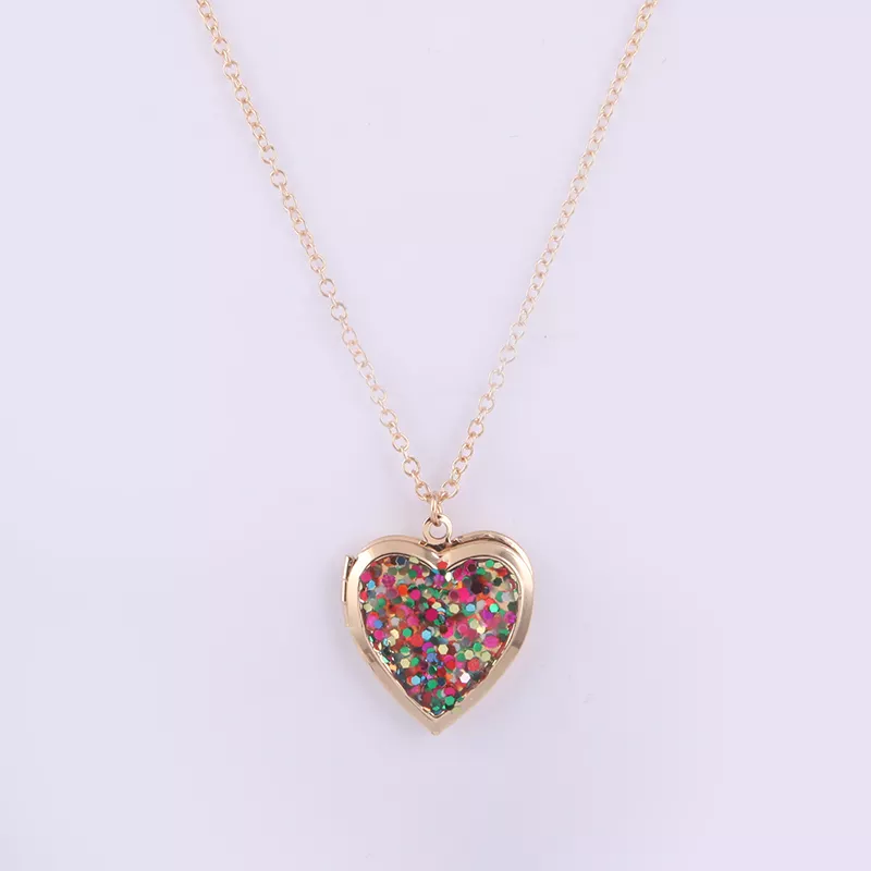 JOJO Wholesale Custom Metal Gold Plated Openable Fancy Glitter Heart Locked Pendant Photo Engraved Kids Necklace